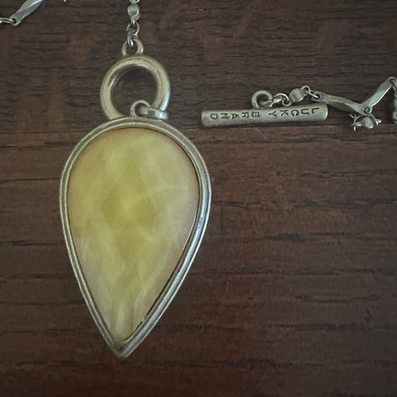 Lucky Brand reversal stone necklace - Picture 3 of 4
